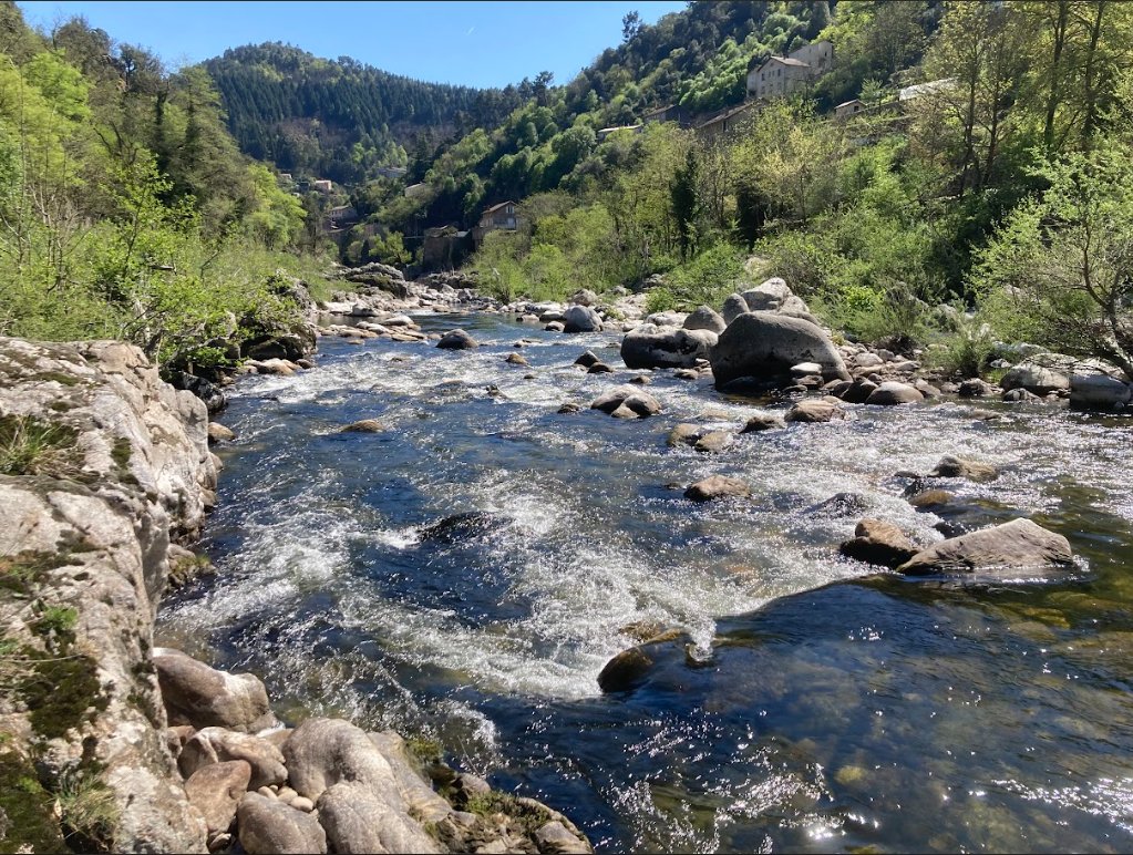 La rivière Eyrieux à Saint-Sauveur-de-Montagut, Ardèche — site de la compétition